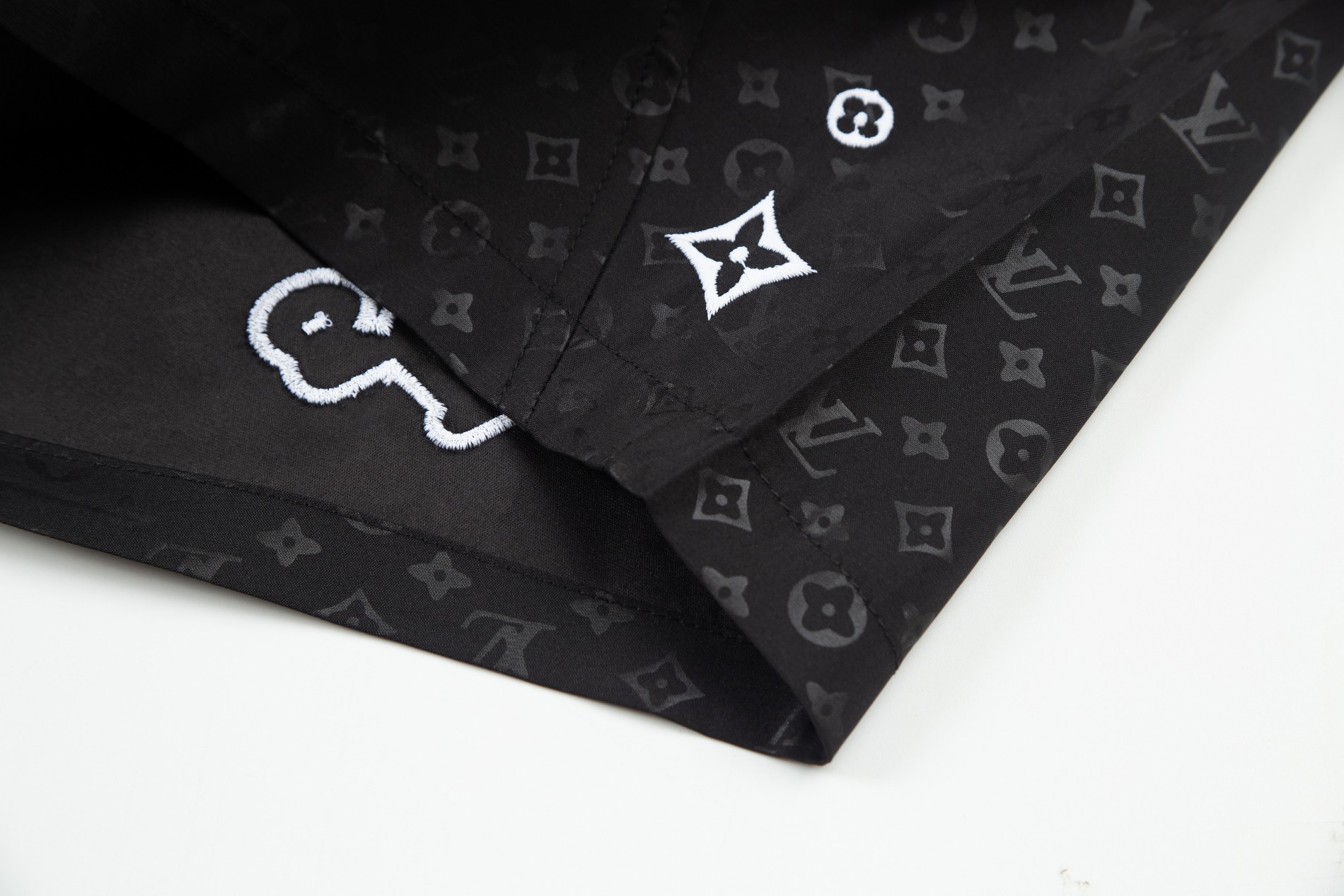 【LOUIS VUITTON  公式旗艦店】ルイヴィトン   ショートパンツ  ご好評に付き再入荷！-BRAND OFF