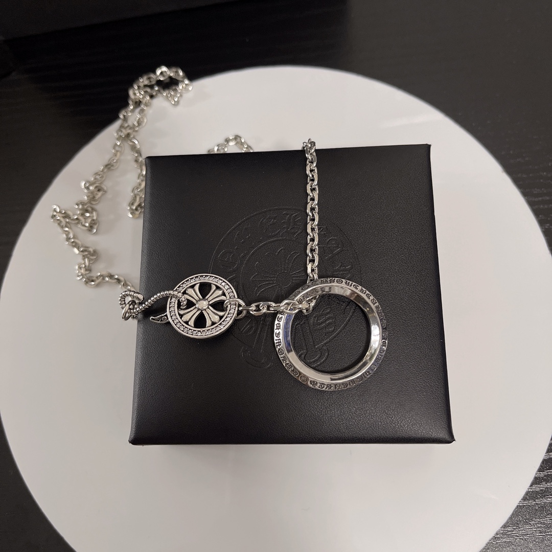 【CHROME HEARTS】クロムハーツ、新しいネックレス万能シンプルファッションオーナメント 2471-BRAND OFF