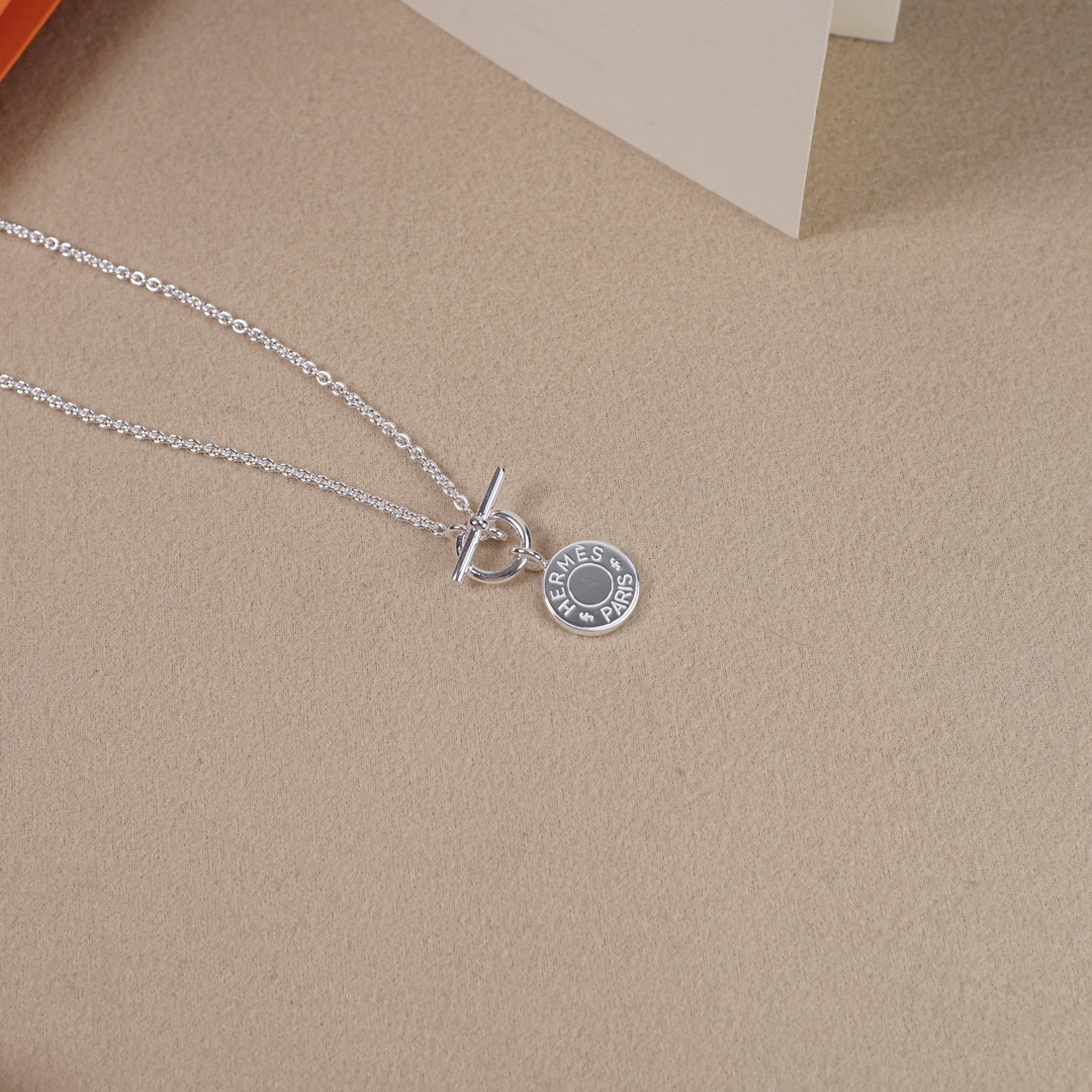 【2026】【 HERMES】ネックレス、新しいネックレス万能シンプルファッションオーナメント 2473-BRAND OFF