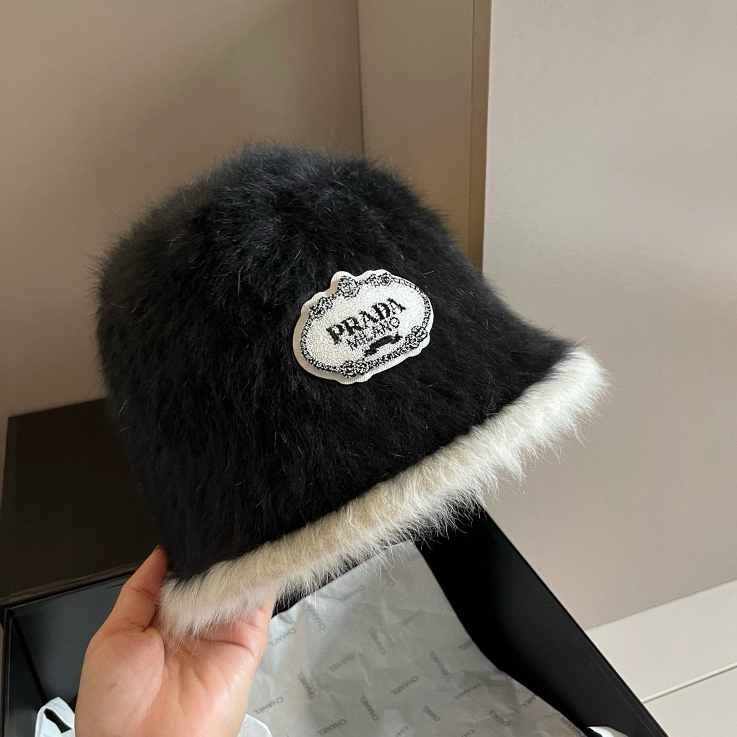 PRADA (プラダ)フィッシャーマンズハット  241125-BRAND OFF