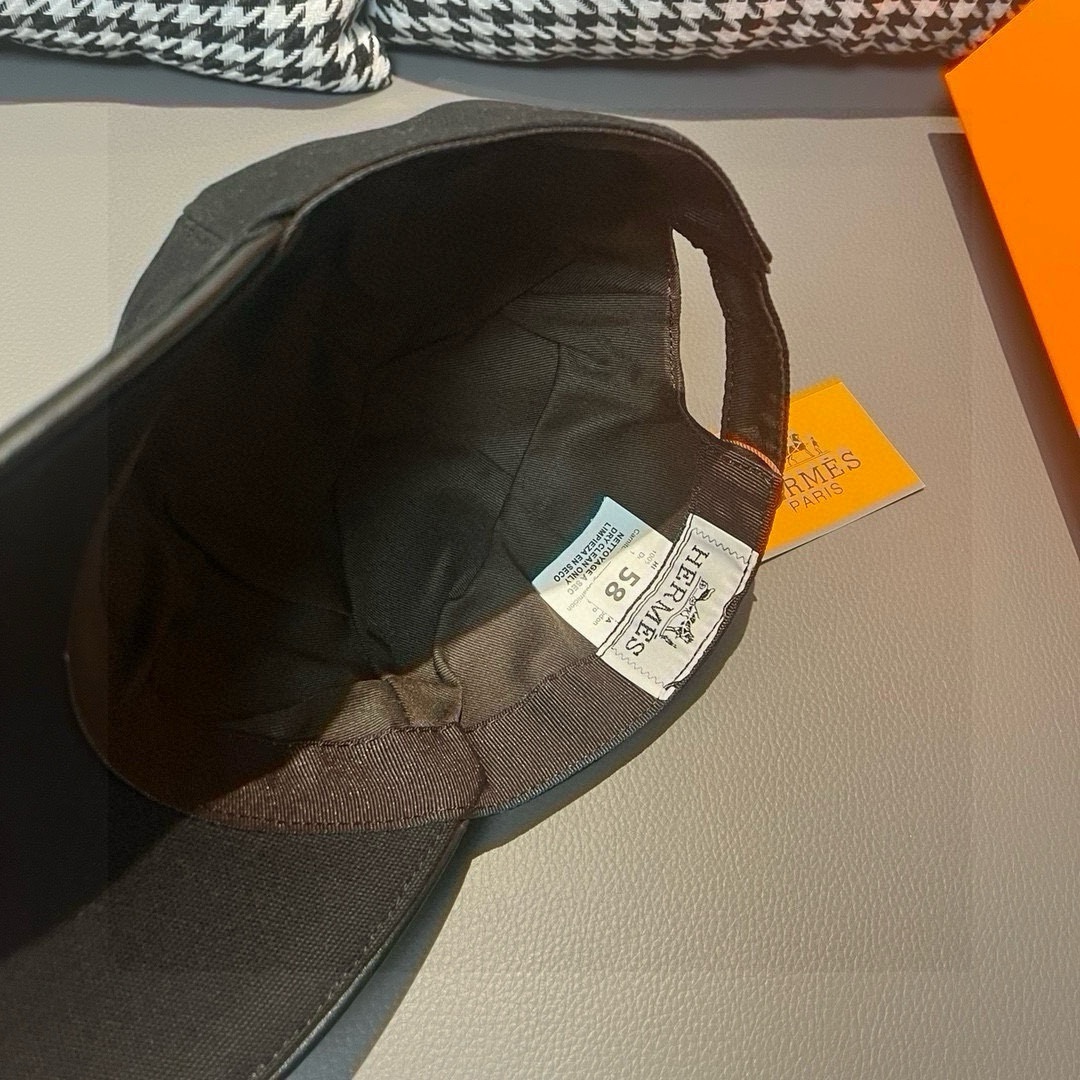 【2026】【HERMES  エルメス 】【数量限定】 野球帽 / ハット  241126-BRAND OFF