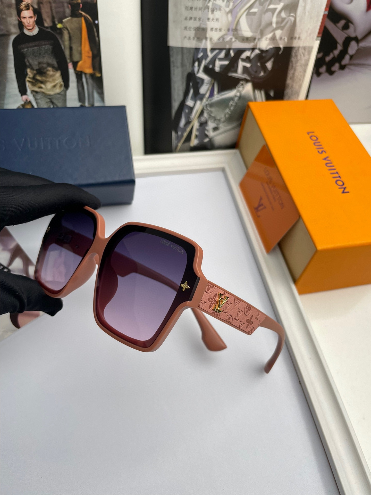 LOUIS VUITTON( ルイヴィトン) サングラス-BRAND OFF