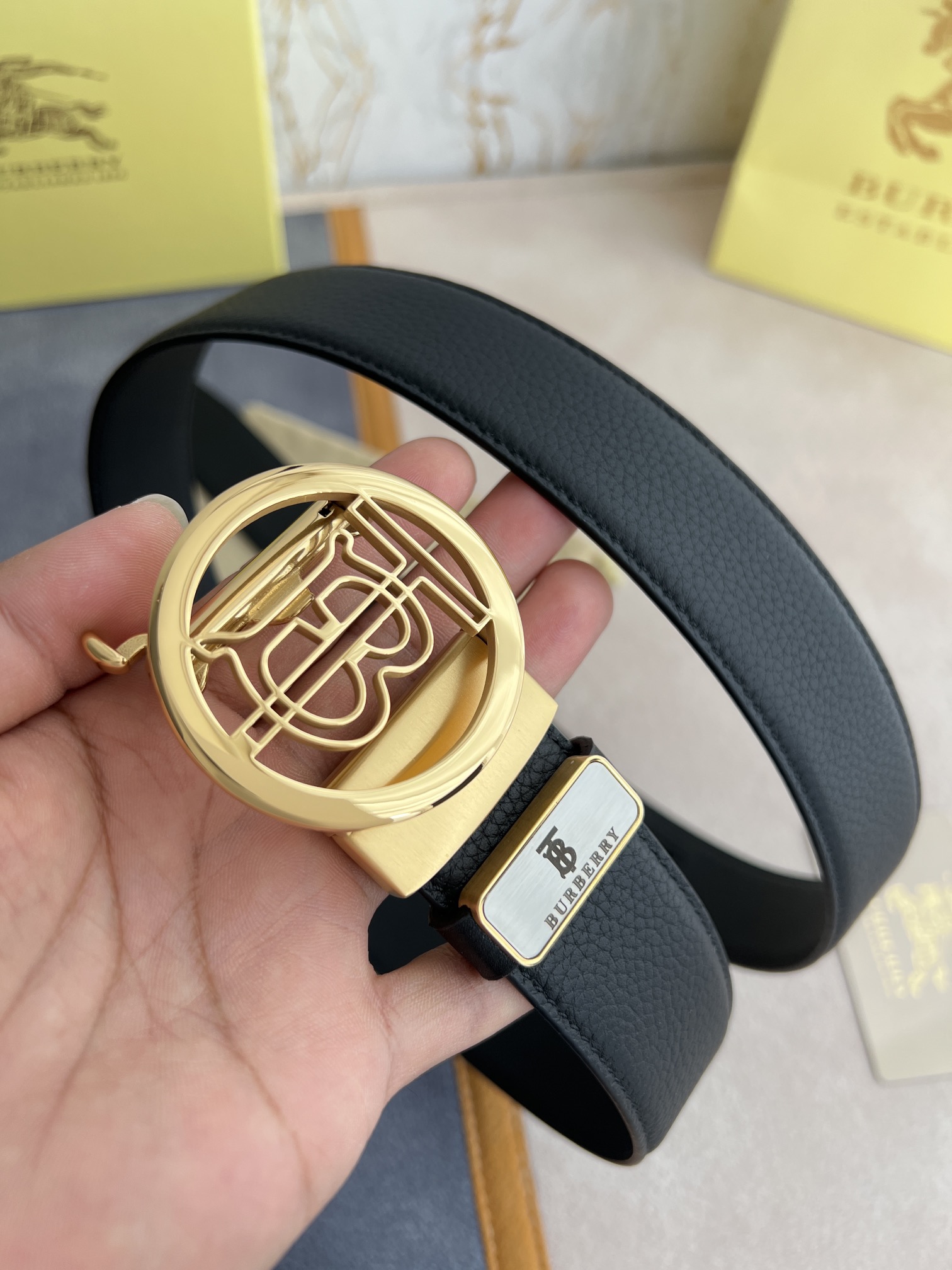 【BURBERRY】(バーバリー) 3.5cm   ベルト メンズ-BRAND OFF