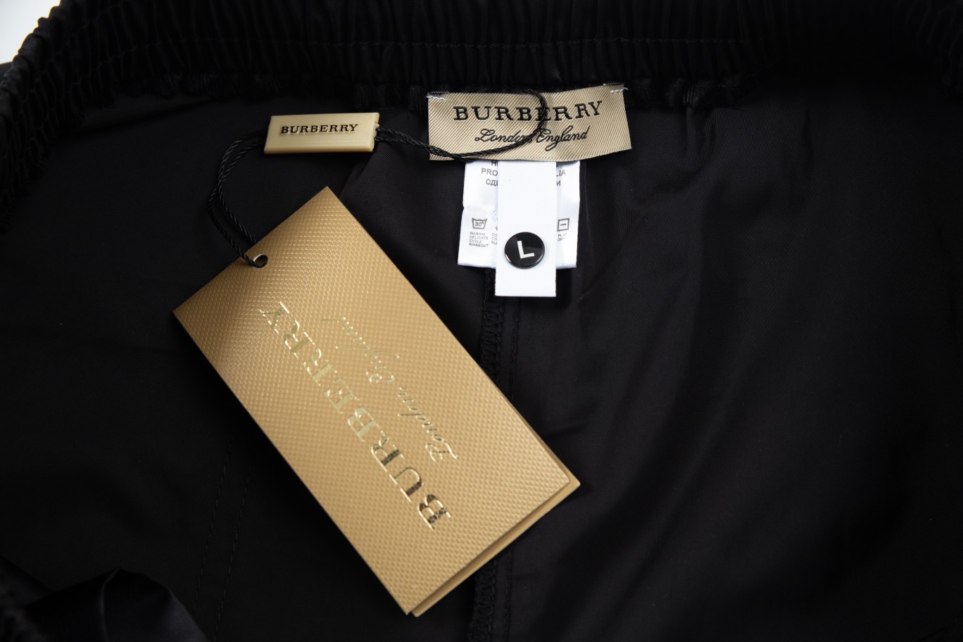 【2026】【BURBERRY  公式旗艦店】バーバリー  ショートパンツ  ご好評に付き再入荷！-BRAND OFF