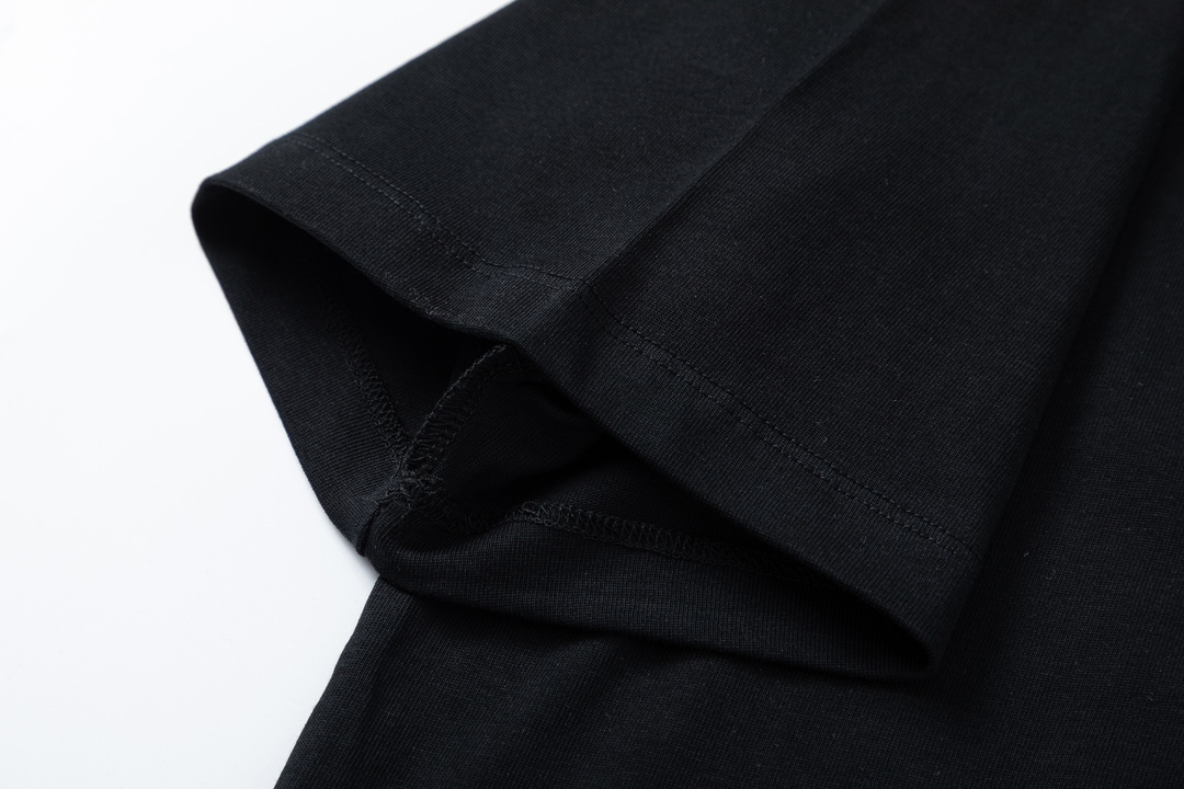 【2026】【CELINE  公式旗艦店】セリーヌ  Tシャツ ご好評に付き再入荷！-BRAND OFF