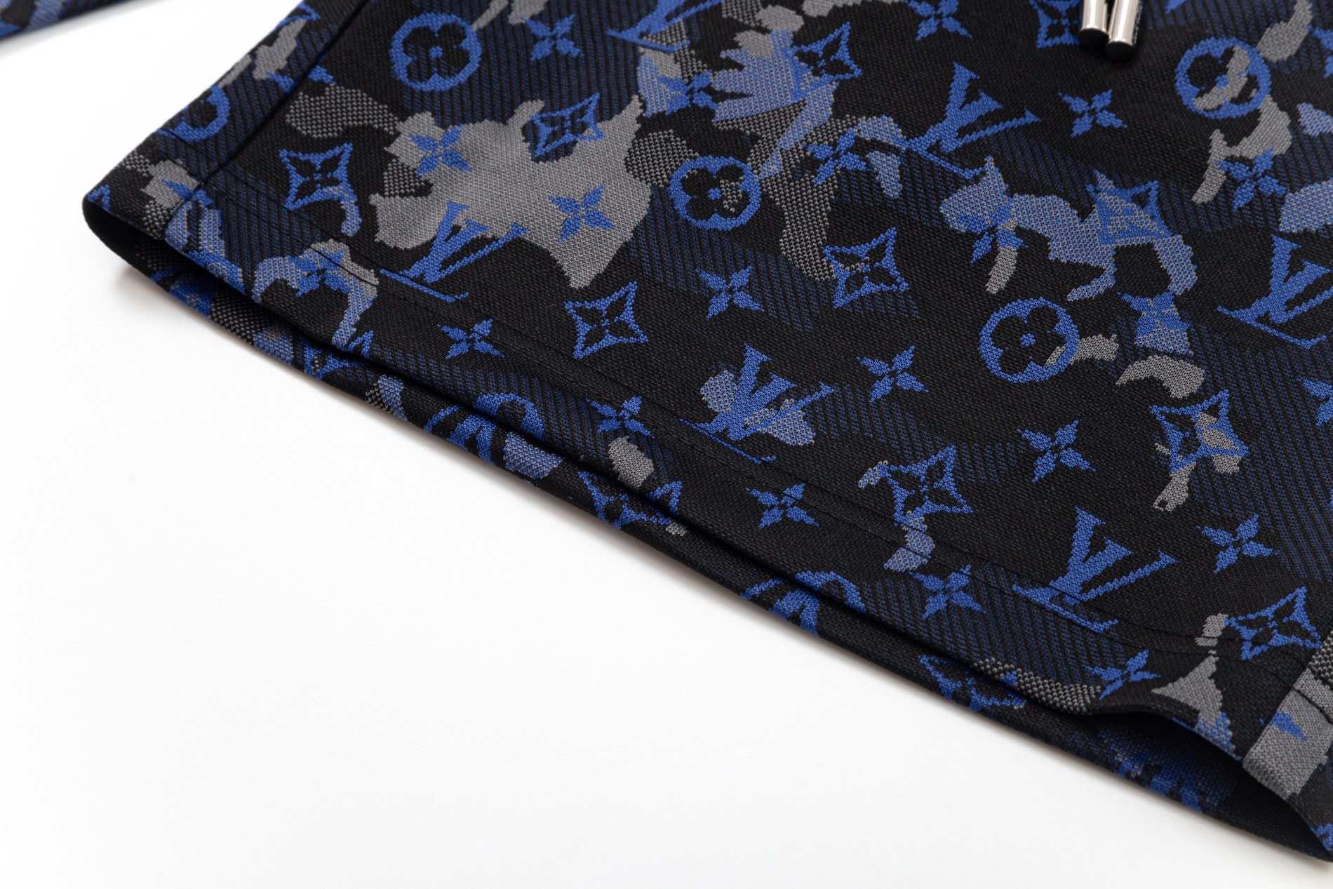 【LOUIS VUITTON 公式旗艦店】ルイヴィトン  ショートパンツご好評に付き再入荷！-BRAND OFF