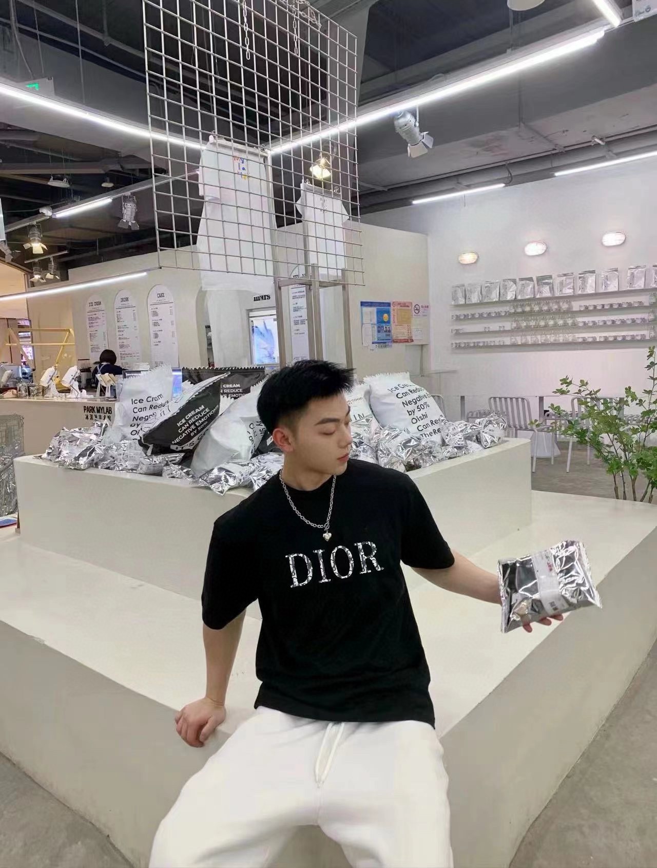 【2026】【DIOR 公式旗艦店】ディオール    Tシャツ ご好評に付き再入荷！-BRAND OFF