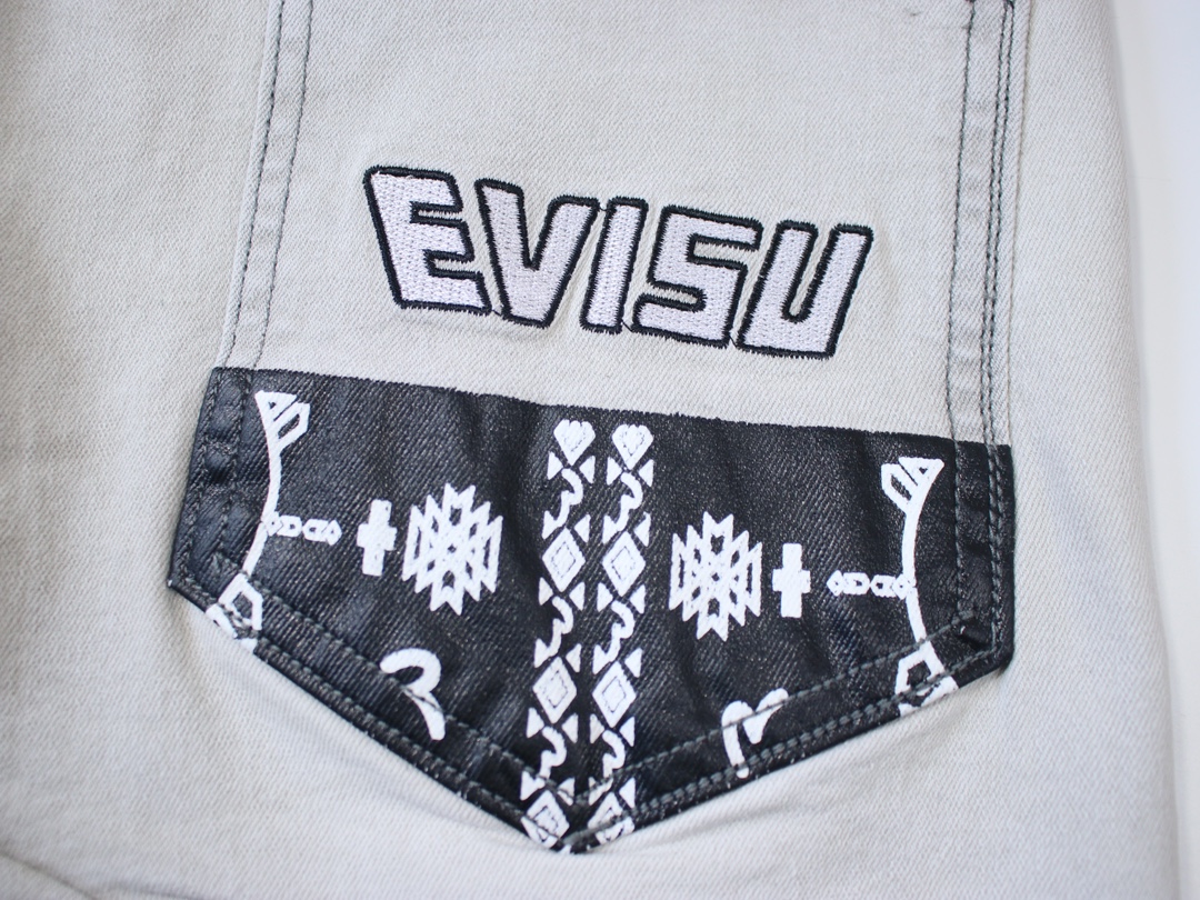 【EVISU  公式旗艦店】エヴィス ショートパンツ  ご好評に付き再入荷！-BRAND OFF