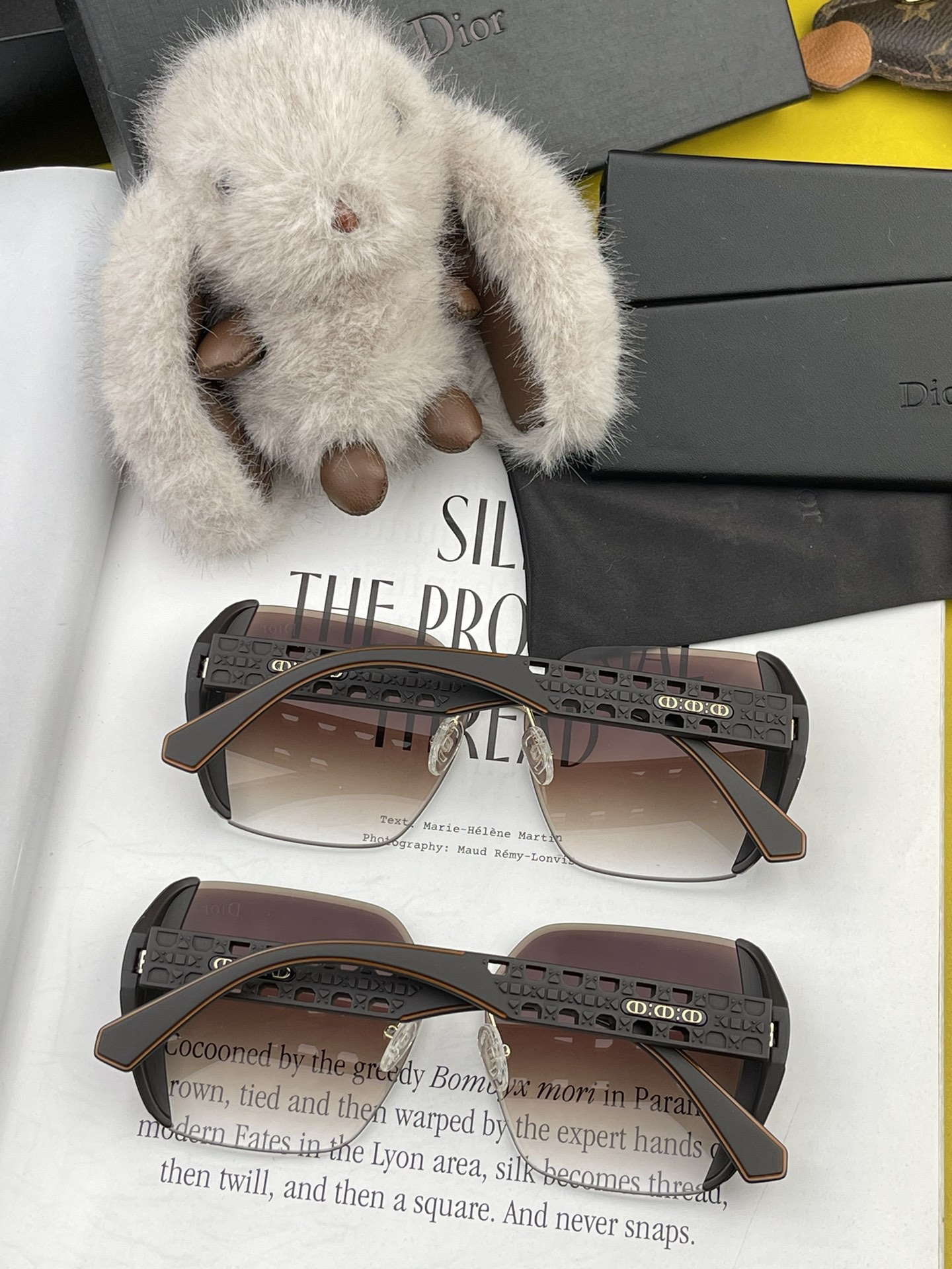 DIOR(  ディオール ) サングラス 24705-BRAND OFF