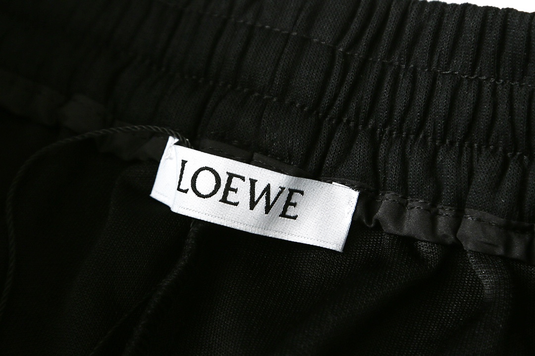 【 LOEWE 公式旗艦店】ロエベ    ショートパンツ  ご好評に付き再入荷！-BRAND OFF