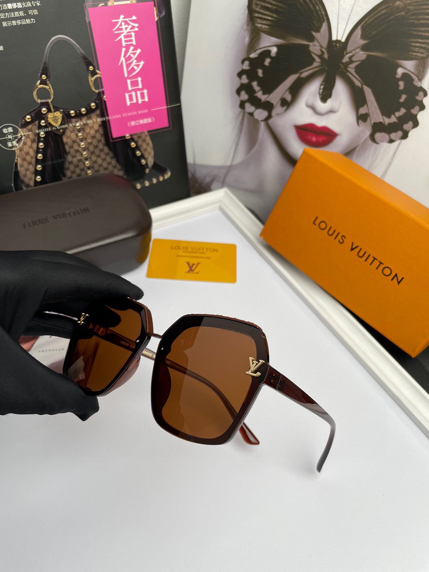 LOUIS VUITTON(ルイヴィトン ) サングラス-BRAND OFF