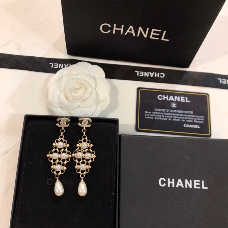 【CHANEL 】 シャネル   ファッションスタイルのイヤリング-BRAND OFF