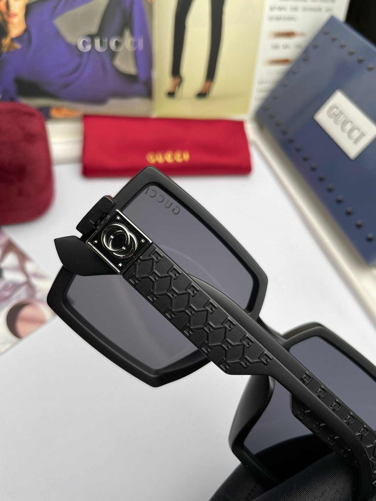 GUCCI(クッチ ) サングラス-BRAND OFF