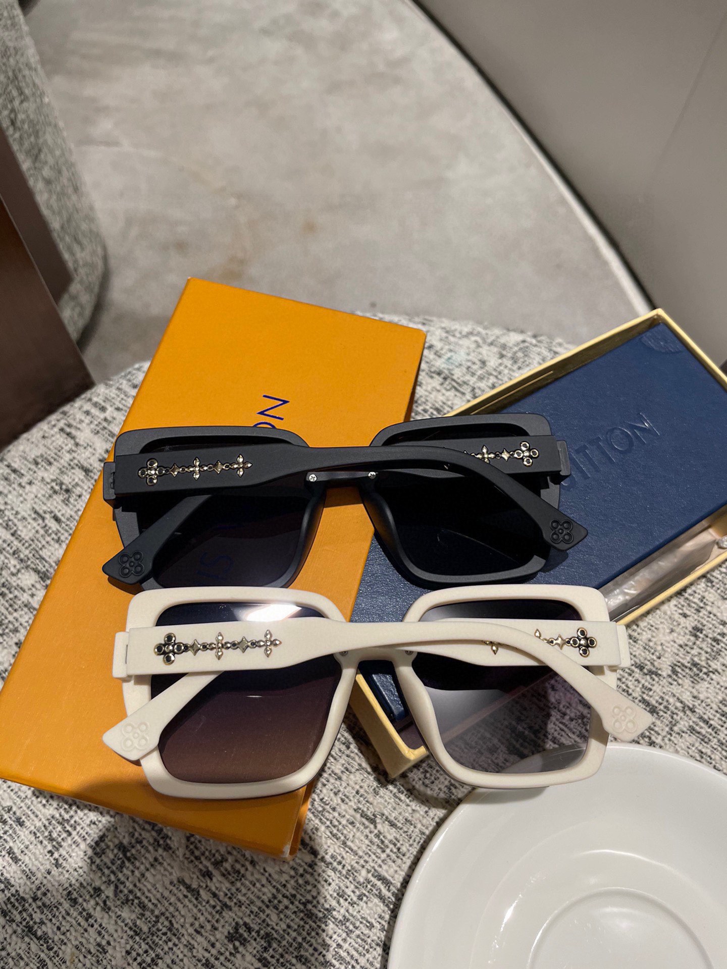 【2026】LOUIS VUITTON( ルイヴィトン) サングラス-BRAND OFF
