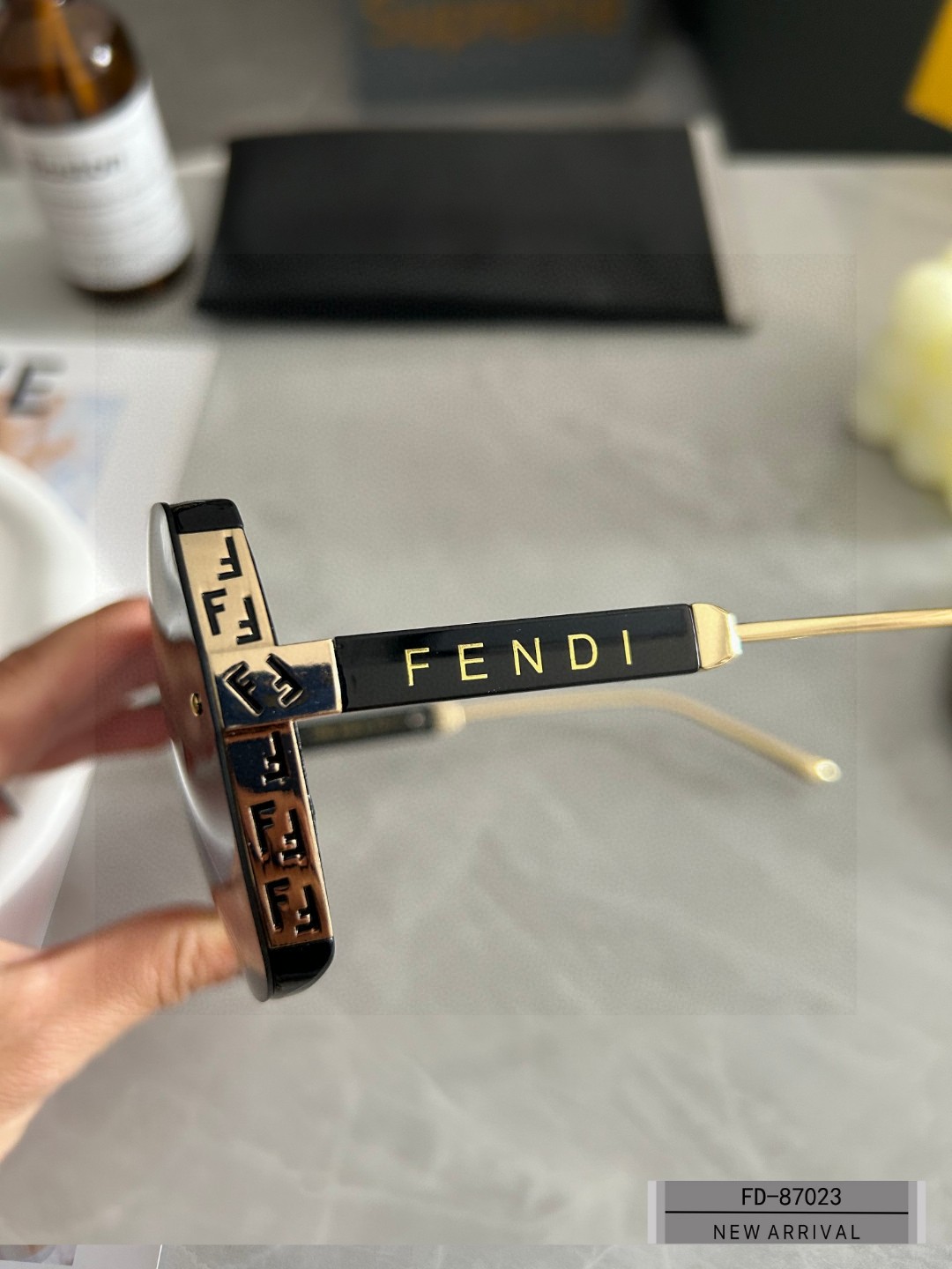 FENDI(フェンディ ) サングラス-BRAND OFF