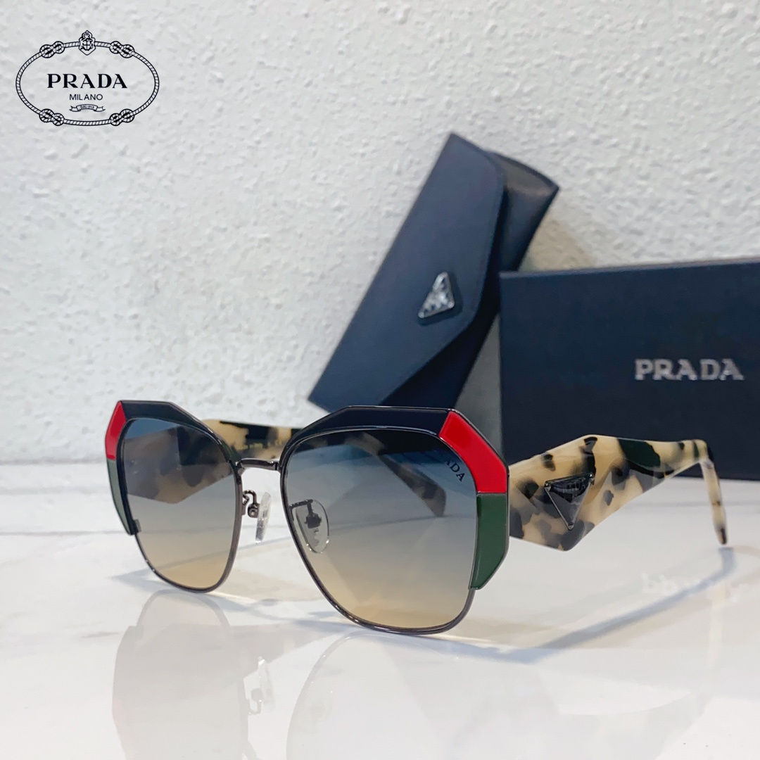 PRADA(プラダ) サングラス-BRAND OFF
