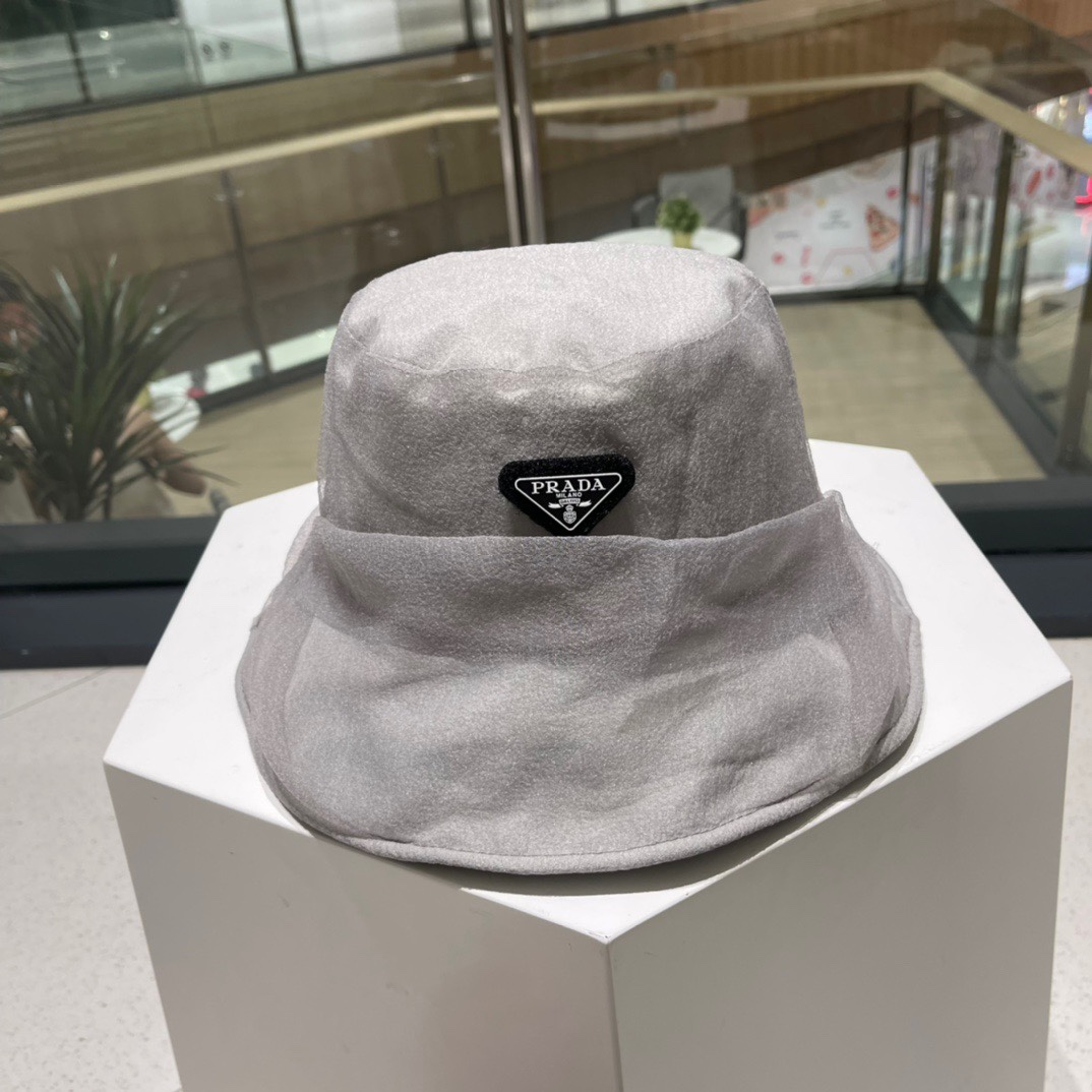 PRADA (プラダ)フィッシャーマンズハット-BRAND OFF