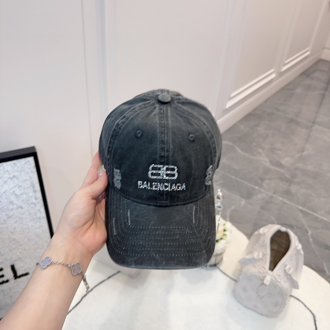【BALENCIAGA バレンシアガ】【数量限定】 野球帽 / ハット-BRAND OFF