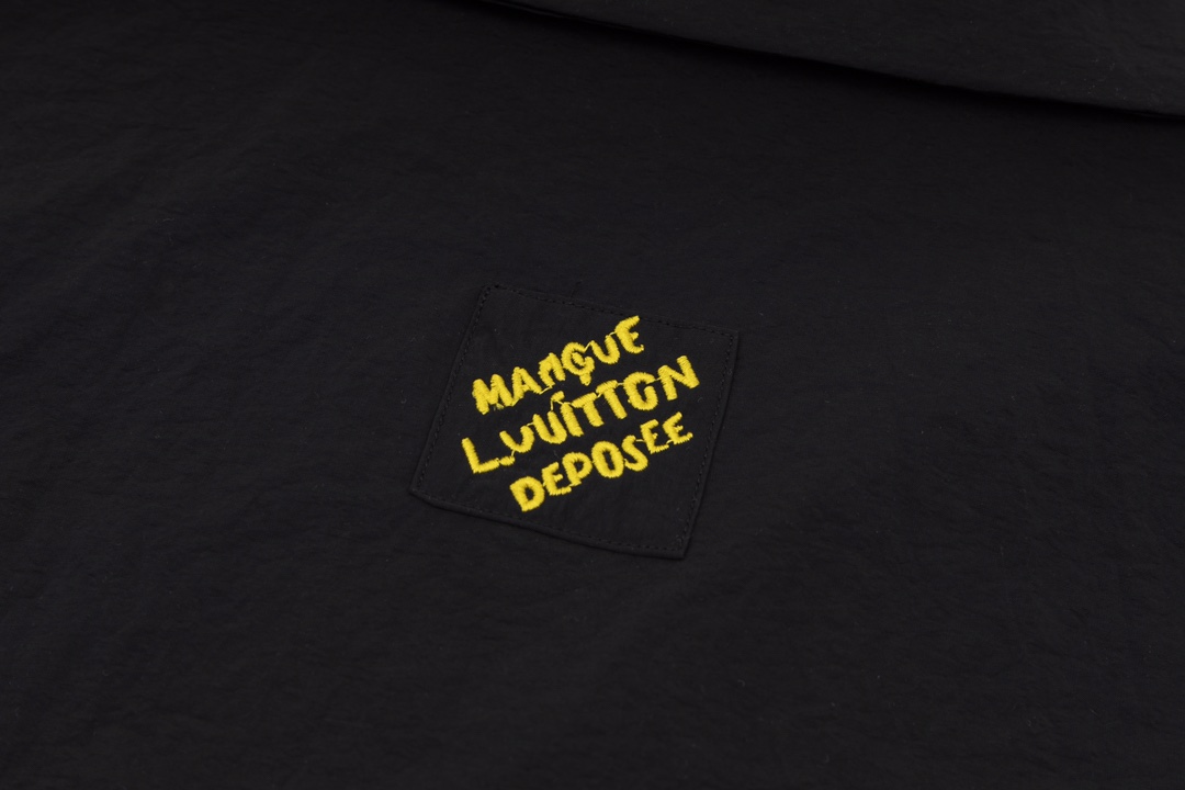 【2026】【LOUIS VUITTON 公式旗艦店】ルイヴィトン  半袖シャツ ご好評に付き再入荷！-BRAND OFF
