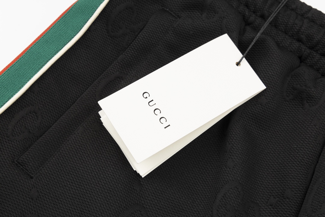 【GUCCI公式旗艦店】クッチ  ショートパンツ  ご好評に付き再入荷！-BRAND OFF