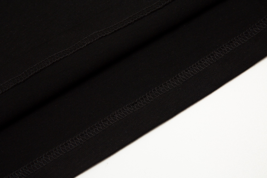 【CELINE 公式旗艦店】セリーヌ   Tシャツ ご好評に付き再入荷！-BRAND OFF