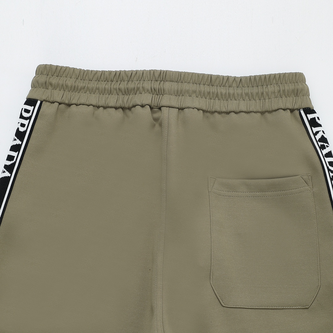 【PRADA  公式旗艦店】プラダ  ショートパンツ  ご好評に付き再入荷！-BRAND OFF