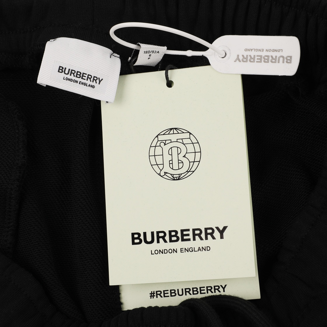 【BURBERRY  公式旗艦店】バーバリー  ショートパンツ  ご好評に付き再入荷！-BRAND OFF