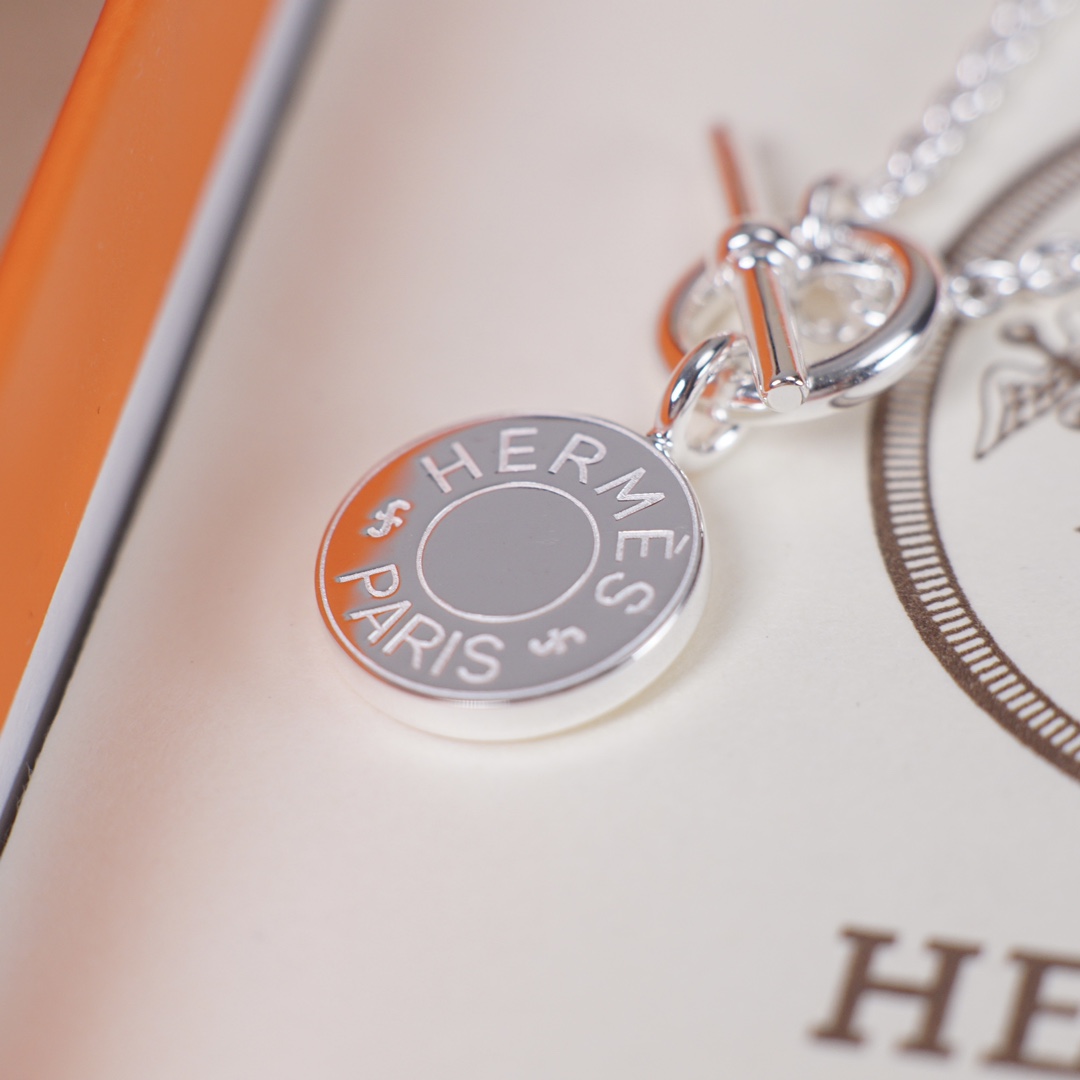 【2026】【 HERMES】ネックレス、新しいネックレス万能シンプルファッションオーナメント 2473-BRAND OFF