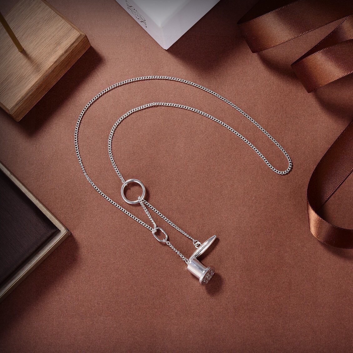 【2026】【LOEWE】ネックレス、新しいネックレス万能シンプルファッションオーナメント 2474-BRAND OFF