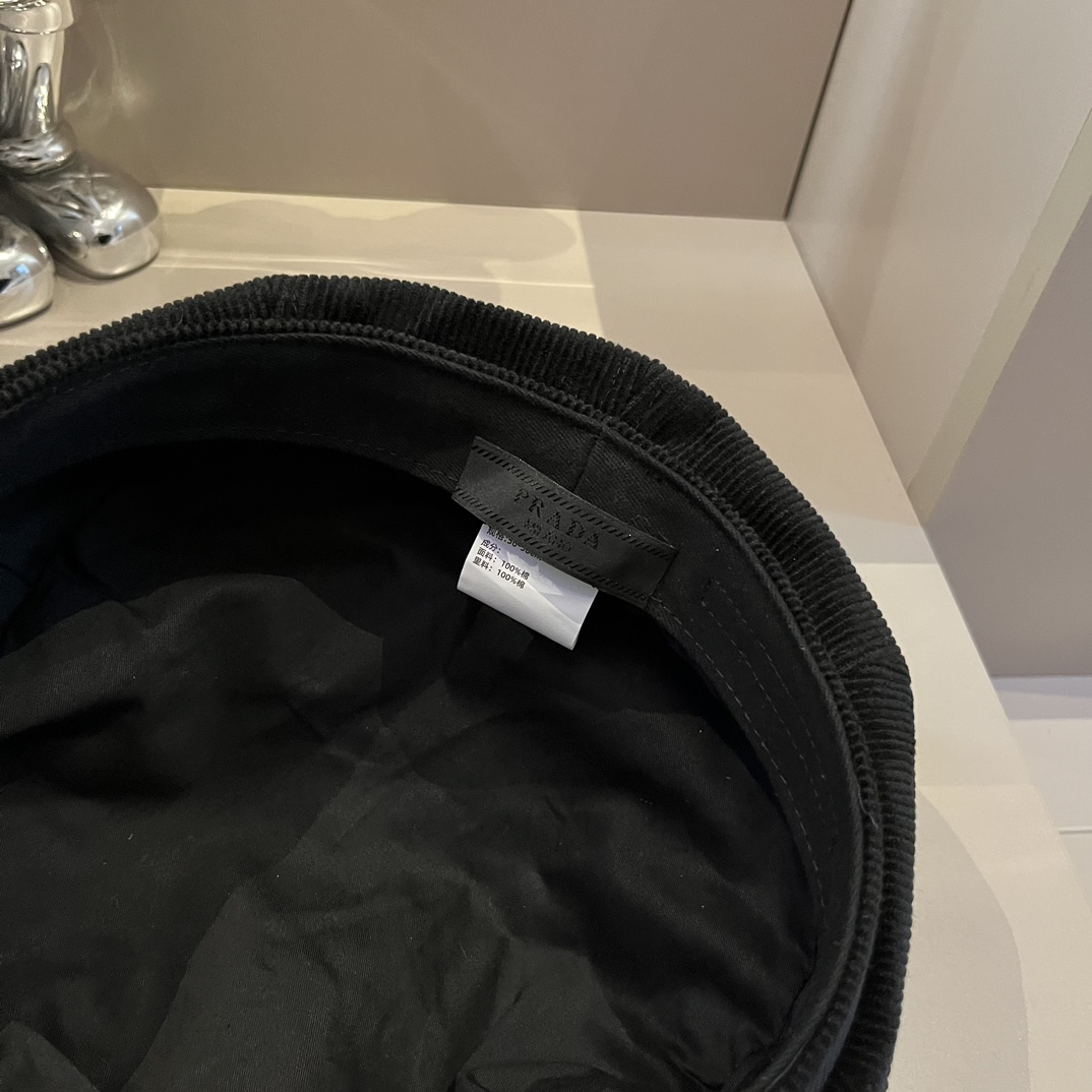 【PRADA  プラダ】【数量限定】 野球帽 / ハット-BRAND OFF