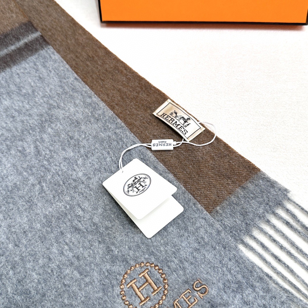 【HERMES エルメス 】スカーフ   30*180CM  241109-BRAND OFF