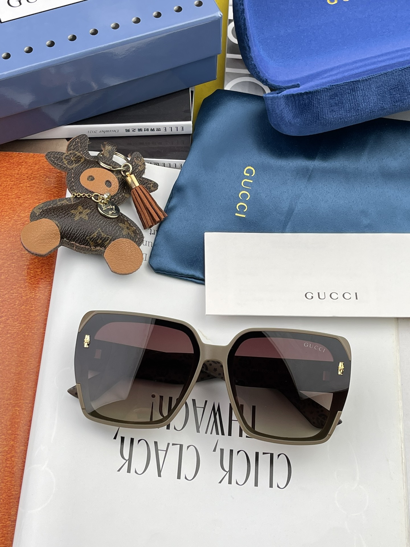 GUCCI(クッチ ) サングラス-BRAND OFF