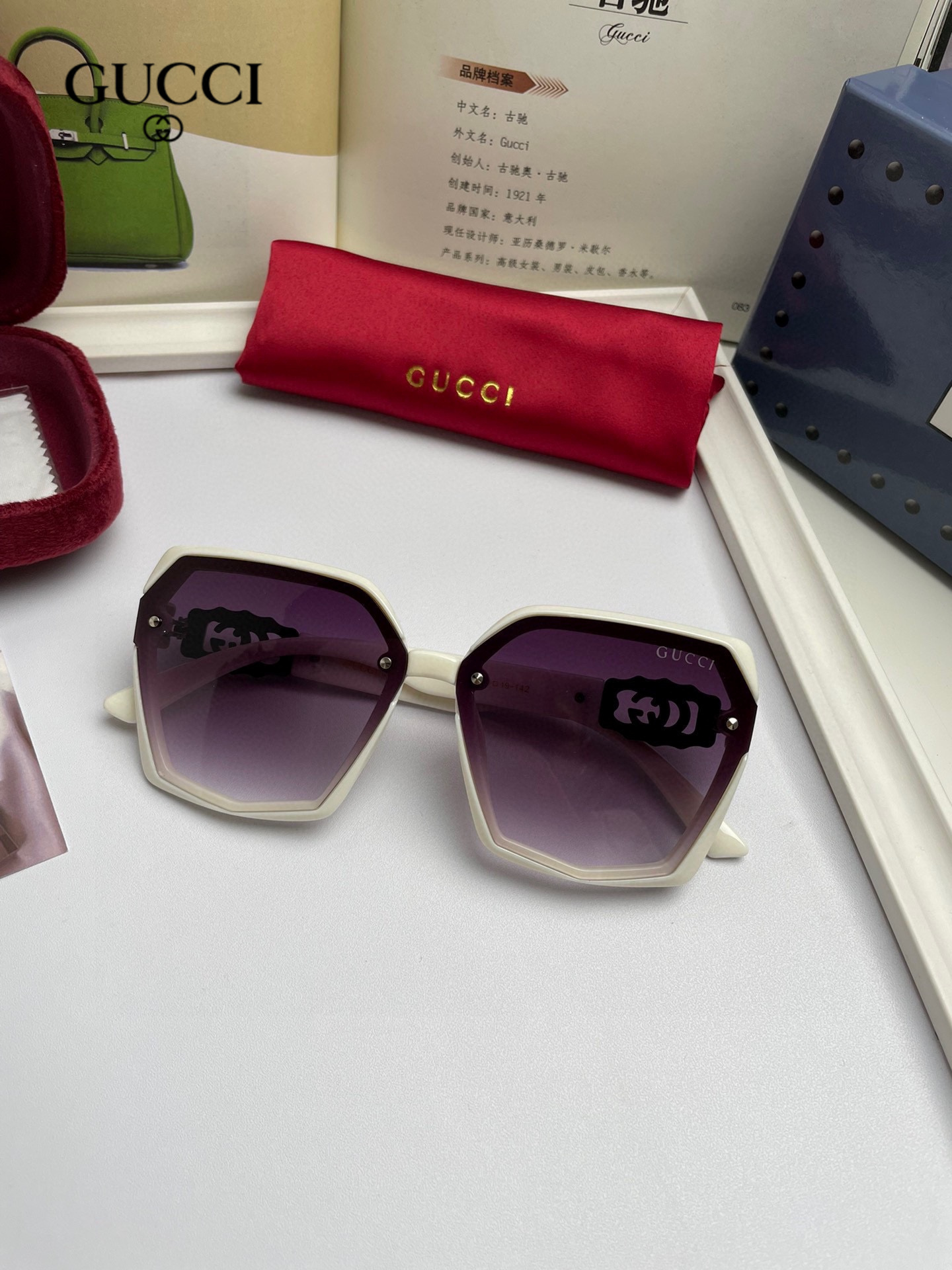 GUCCI(クッチ ) サングラス-BRAND OFF