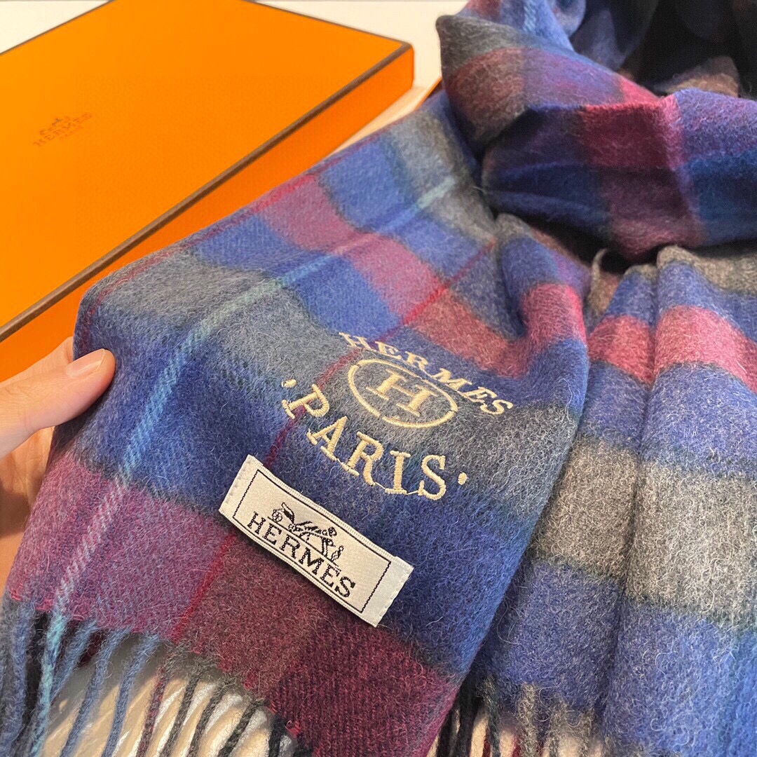 【HERMES エルメス 】スカーフ30*180CM-BRAND OFF