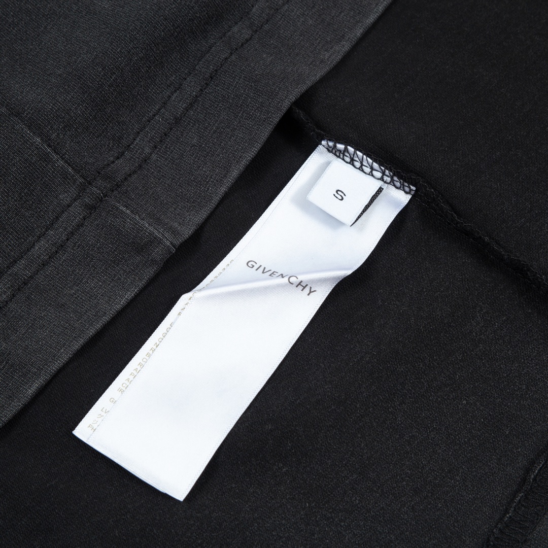 【2026】【GIVENCHY  公式旗艦店】ジバンシー   Tシャツご好評に付き再入荷！-BRAND OFF