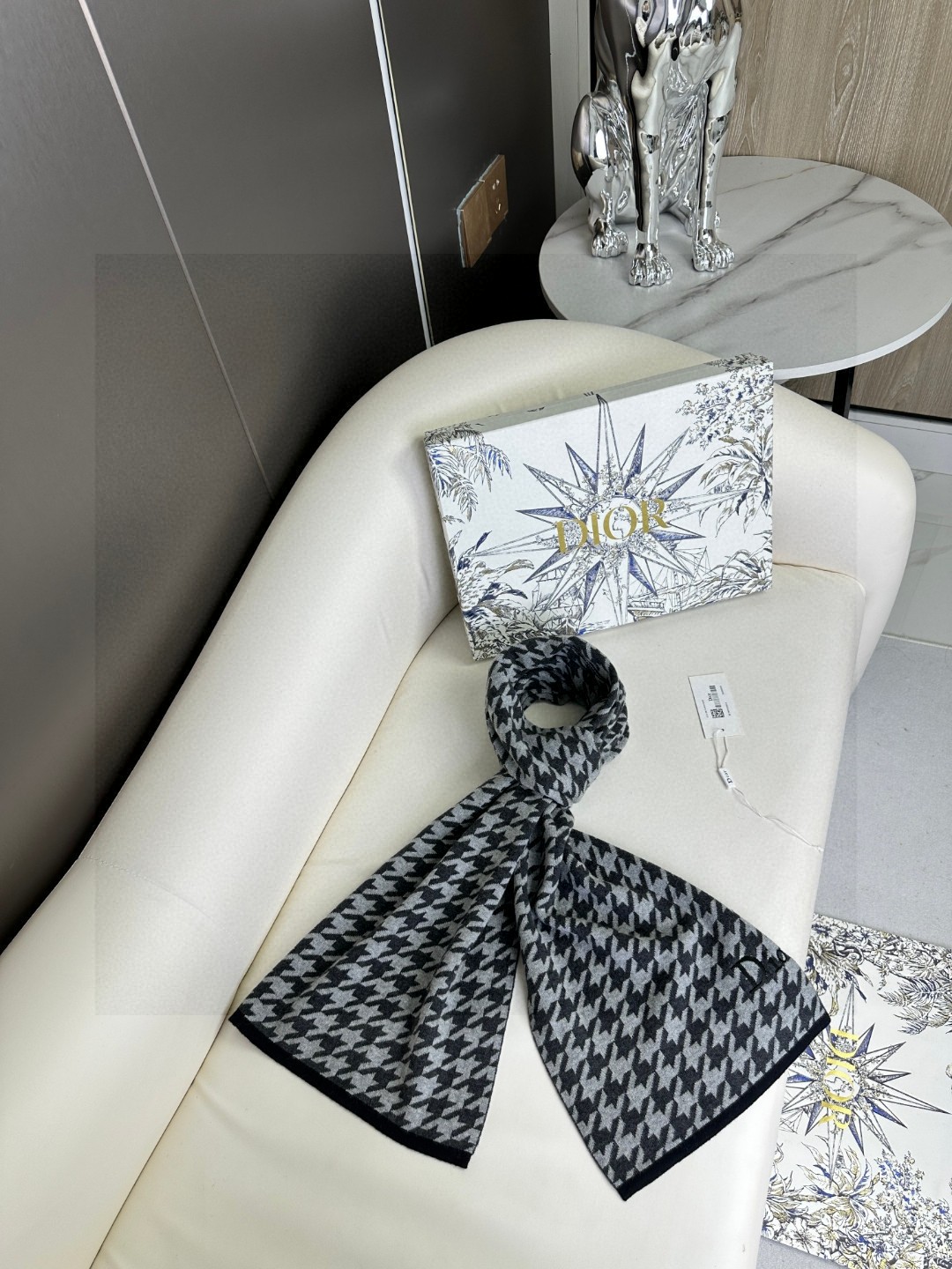 【DIOR  ディオール 】スカーフ32*180cm  241108-BRAND OFF