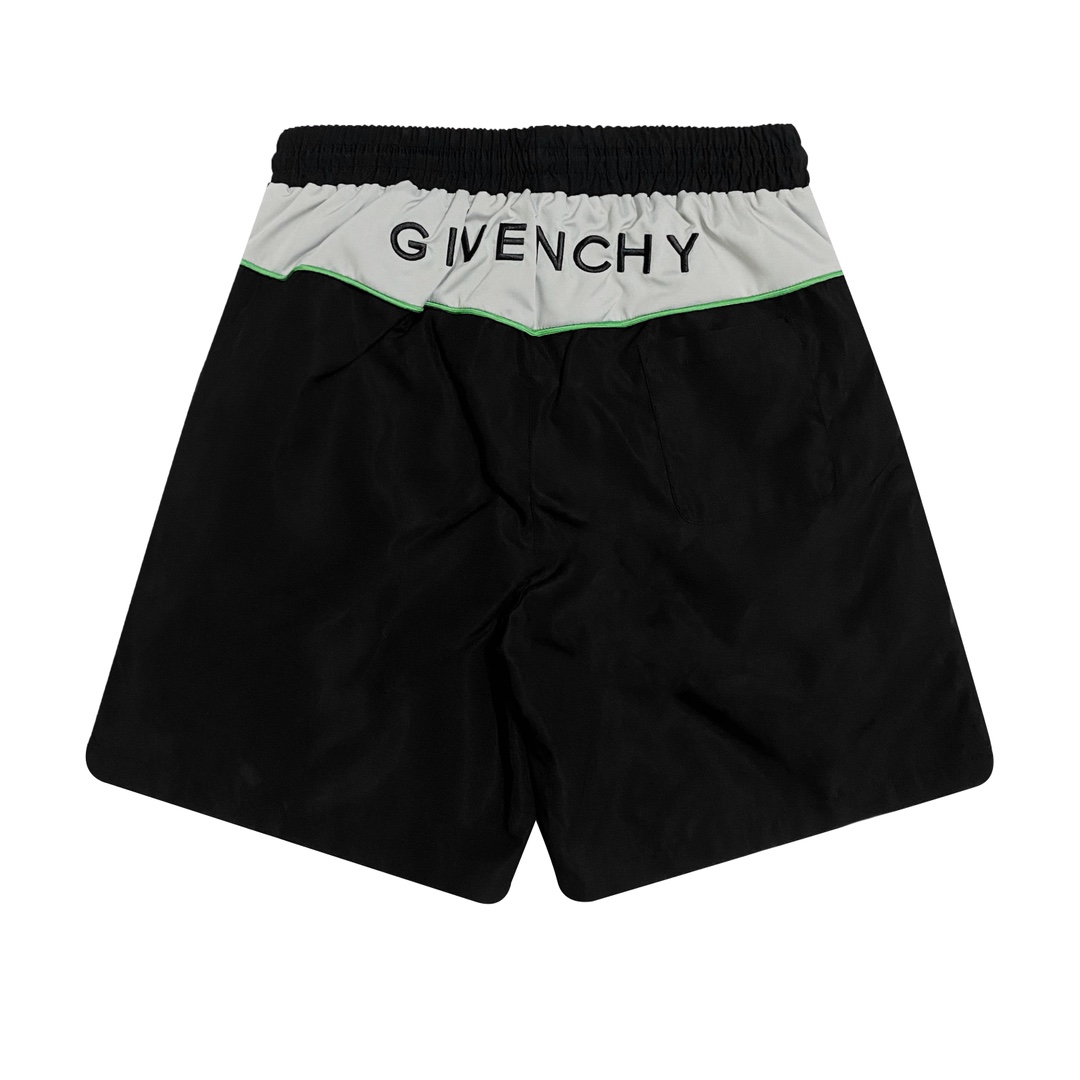 【GIVENCHY 公式旗艦店】ジバンシー   ショートパンツご好評に付き再入荷！-BRAND OFF