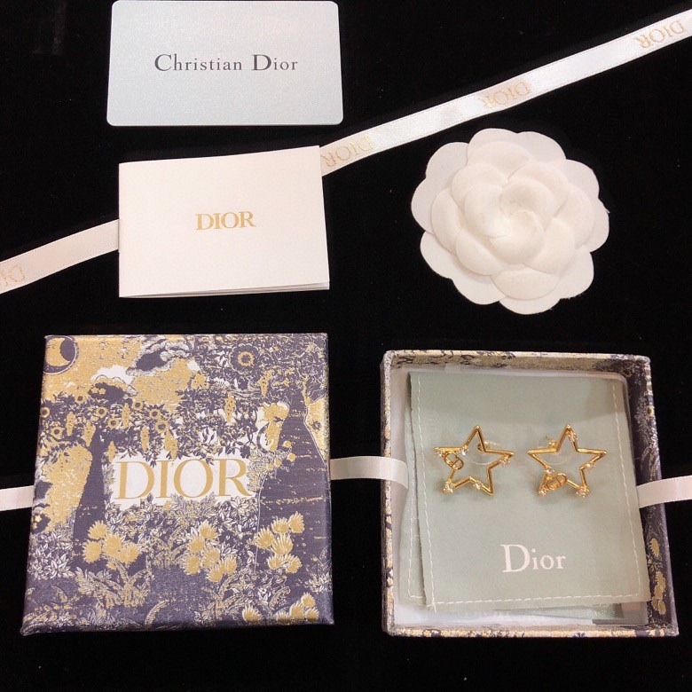 【DIOR】ディオール  ファッションスタイルのイヤリング-BRAND OFF
