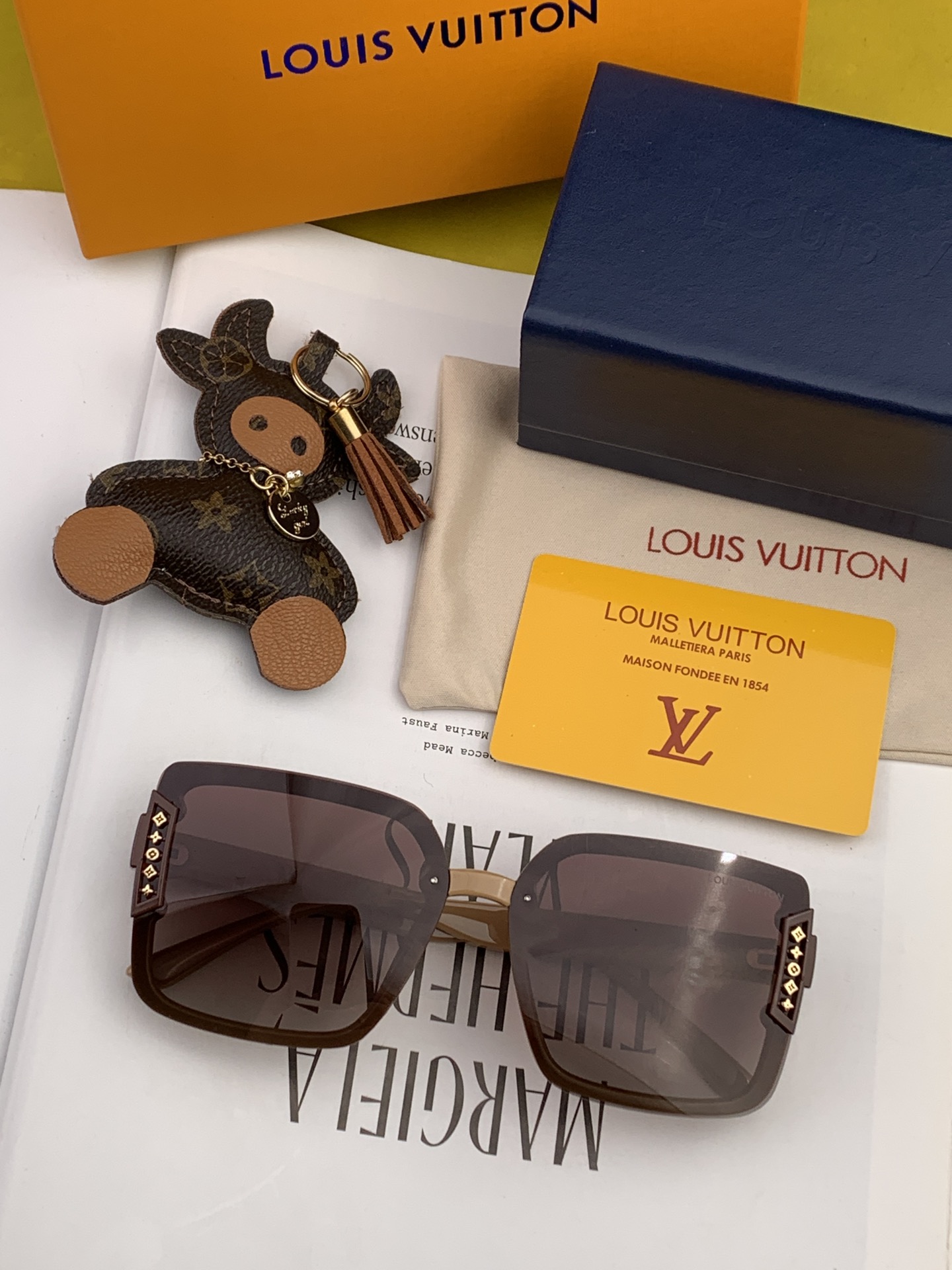 【2026】LOUIS VUITTON( ルイヴィトン) サングラス-BRAND OFF