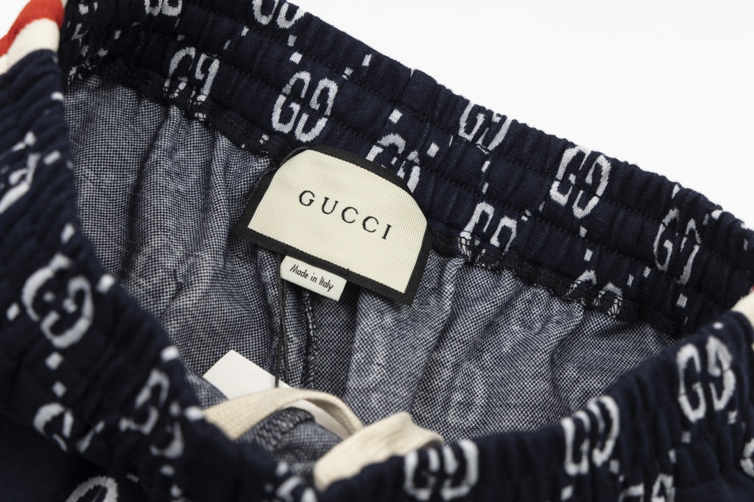 【GUCCI公式旗艦店】クッチ  ショートパンツ  ご好評に付き再入荷！-BRAND OFF