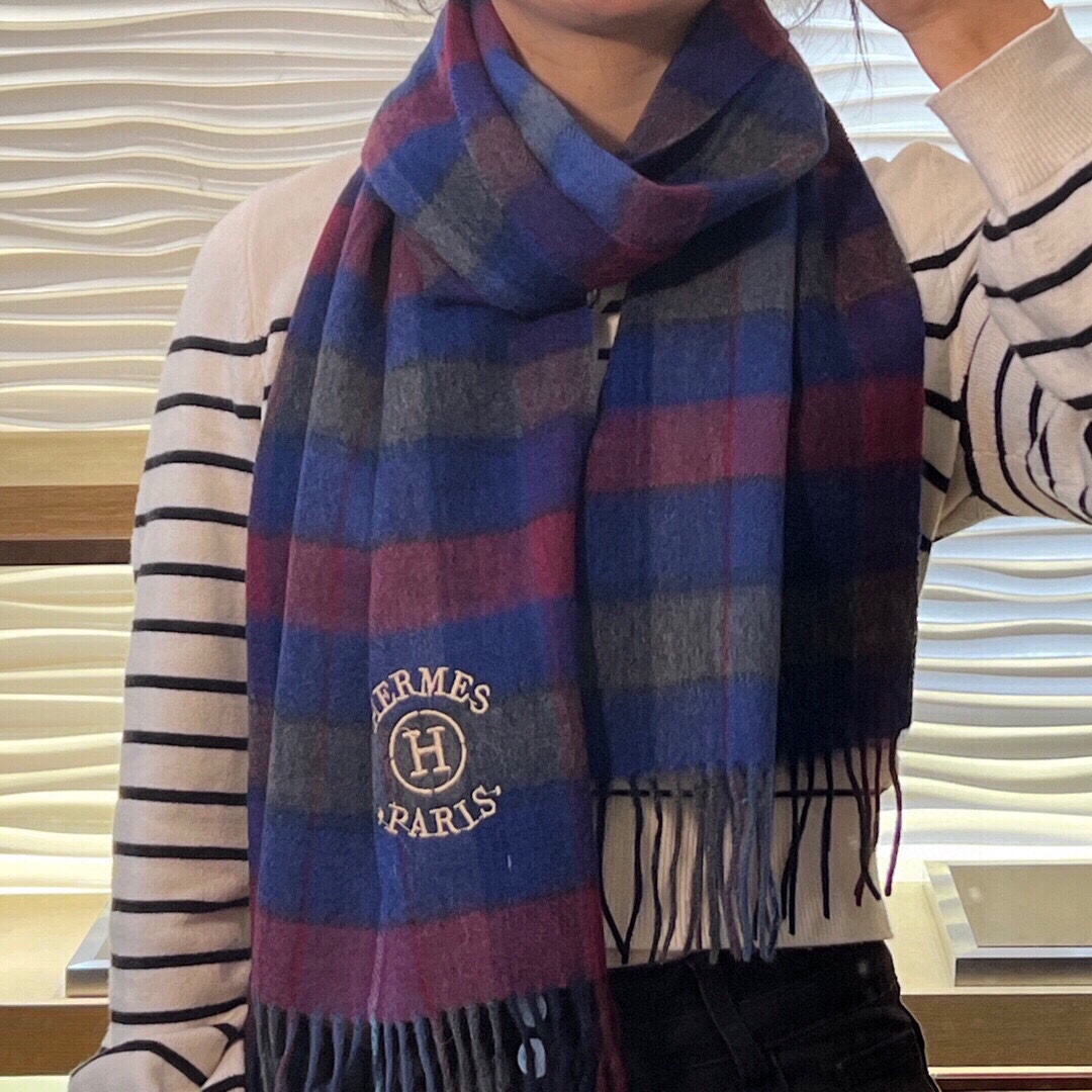 【HERMES エルメス 】スカーフ30*180CM-BRAND OFF