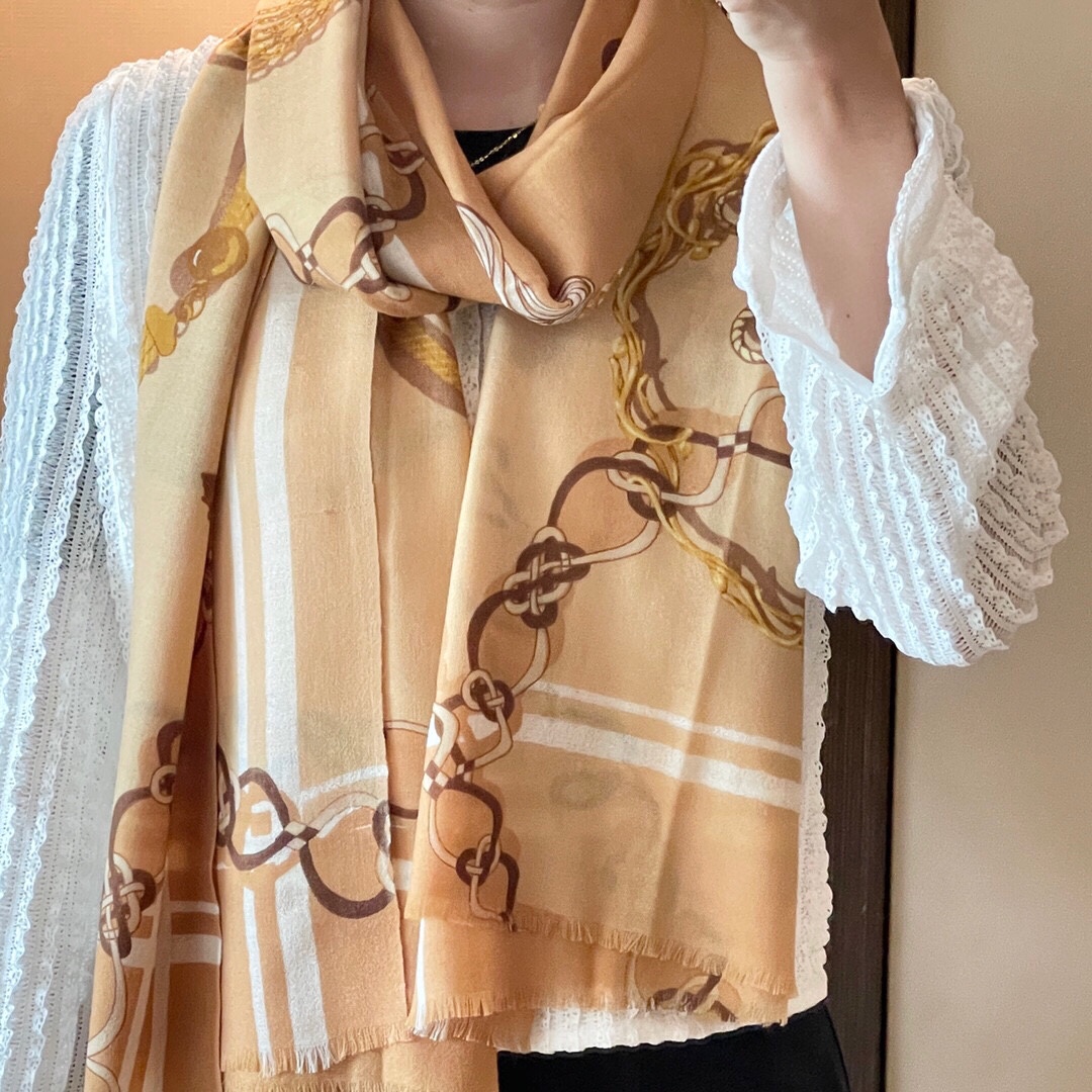 【HERMES エルメス 】スカーフ32*190CM-BRAND OFF