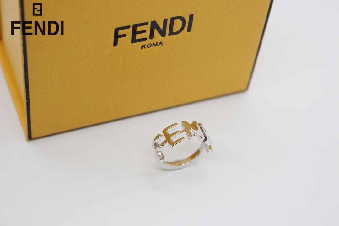 【FENDI】フェンディ 指輪-BRAND OFF