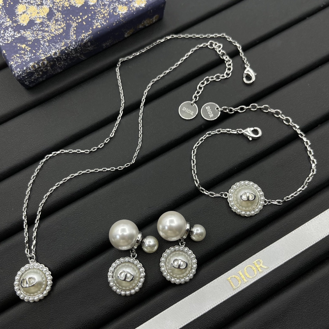 【DIOR】ネックレス、新しいネックレス万能シンプルファッションオーナメント-BRAND OFF