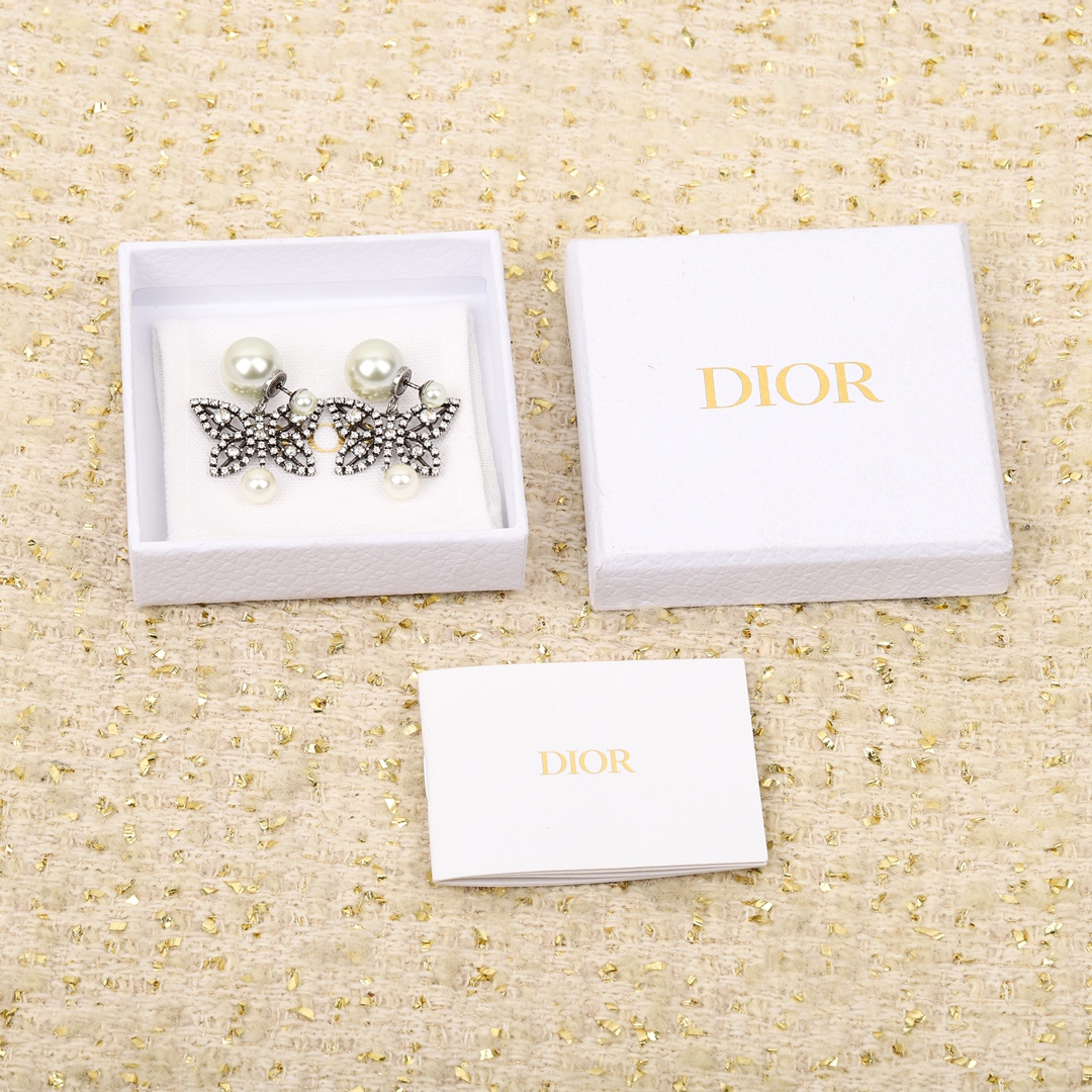【DIOR】ディオール  ファッションスタイルのイヤリング-BRAND OFF