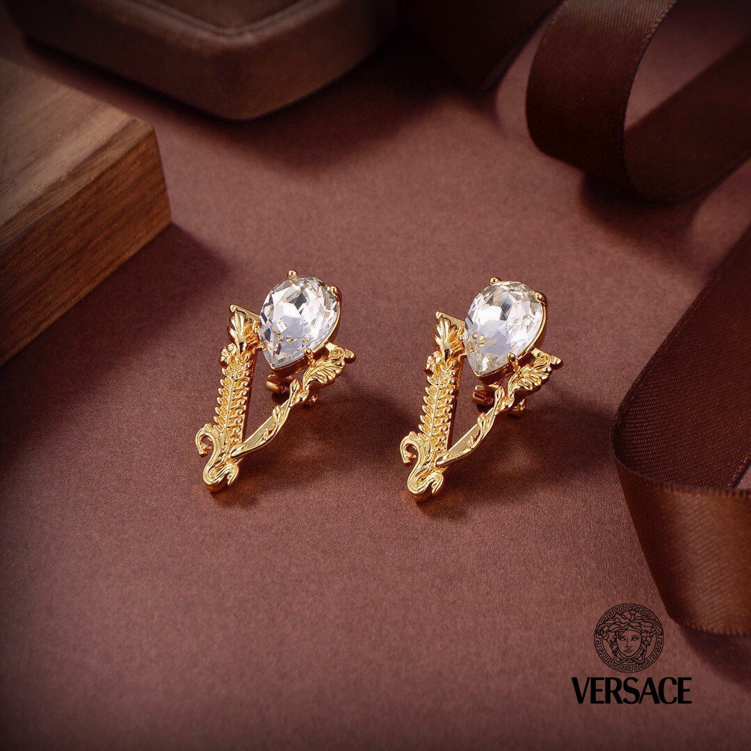【VERSACE】ヴェルサーチ  ファッションスタイルのイヤリング-BRAND OFF