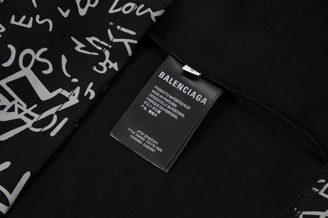 【2026】【BALENCIAGA  公式旗艦店】バレンシアガ  Tシャツ ご好評に付き再入荷！-BRAND OFF