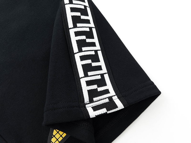 【2026】【FENDI  公式旗艦店】フェンディ ショートパンツ  ご好評に付き再入荷！-BRAND OFF