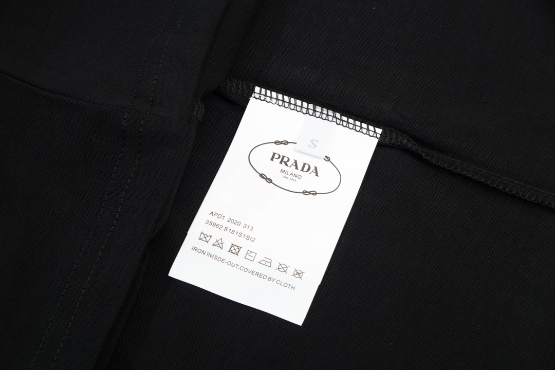 【2026】【PRADA 公式旗艦店】 プラダ Tシャツ  ご好評に付き再入荷！-BRAND OFF