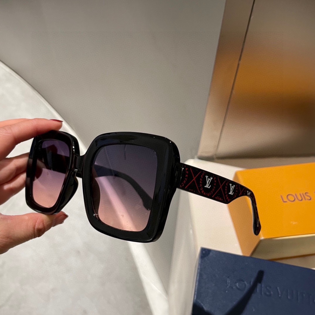 LOUIS VUITTON (  ルイヴィトン ) サングラス-BRAND OFF